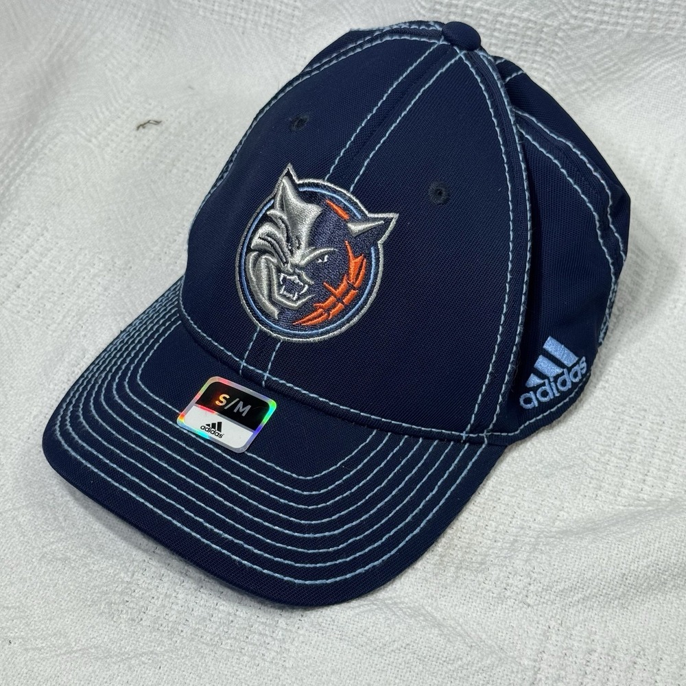 Adidas Charlotte Bobcats Youth Basic Fitted Hat Size Small - Navy Blue